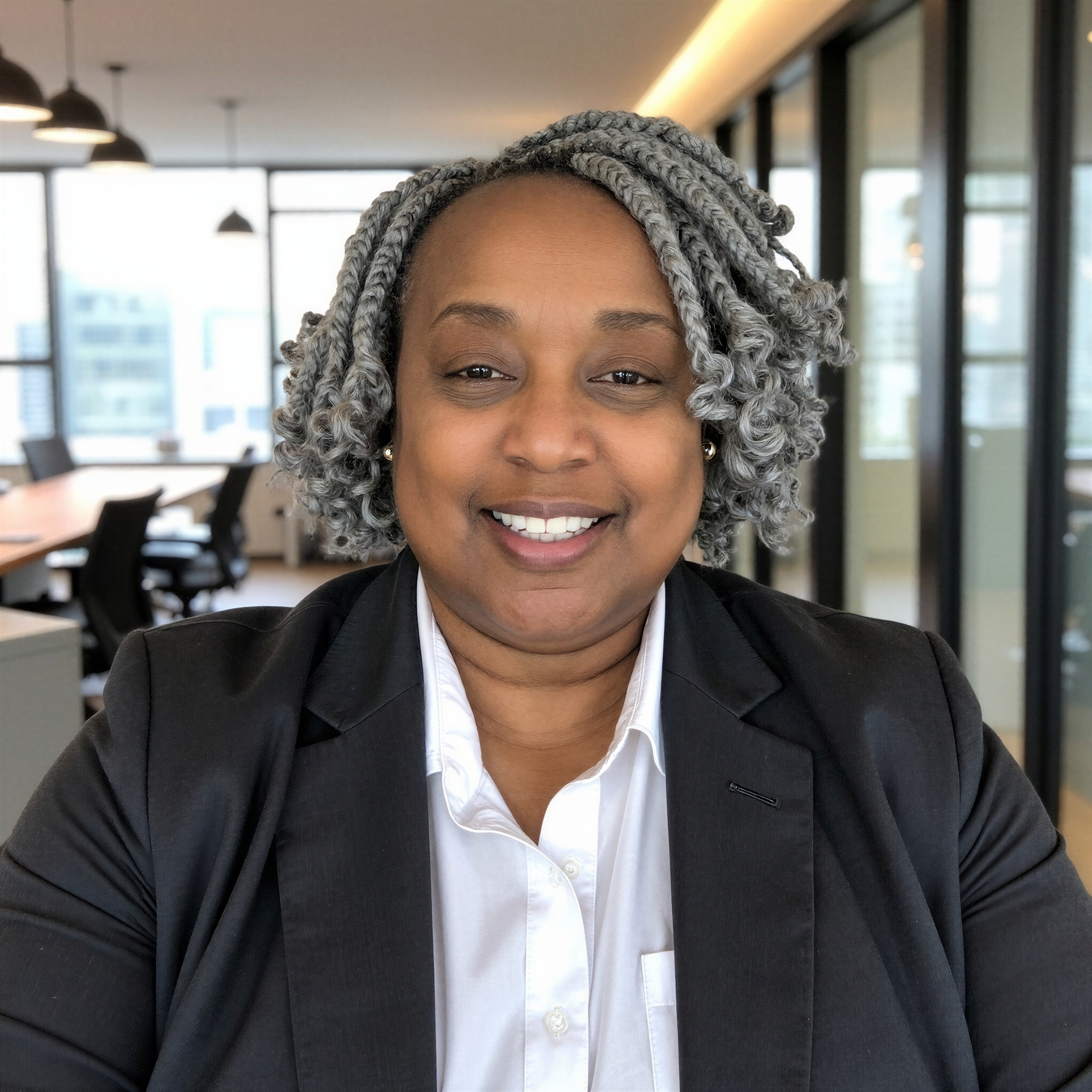 Tonya Young Headshot